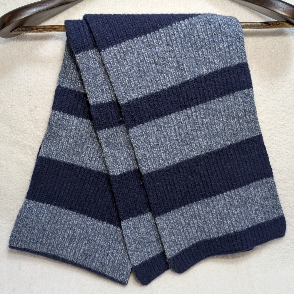 GAP Lambswool Ribbed Knit Navy Blue Heather Striped Scarf 64x8 GP-5095